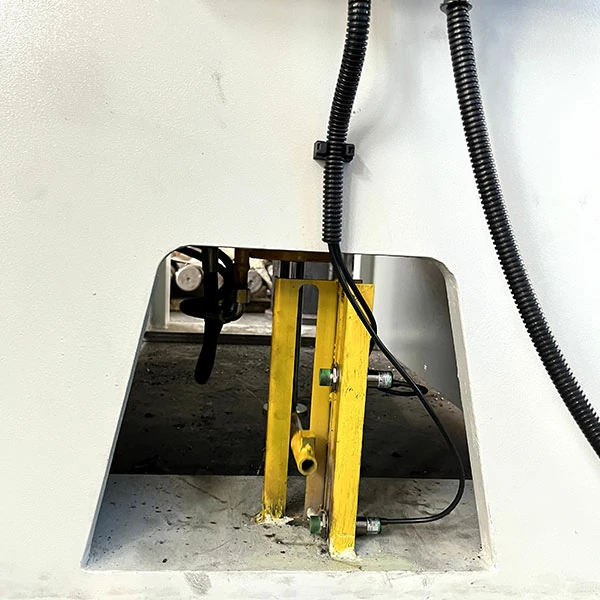10 ton lower ejecting cylinder of hydraulic punching press machine, used for blanking and part ejection in stamping process