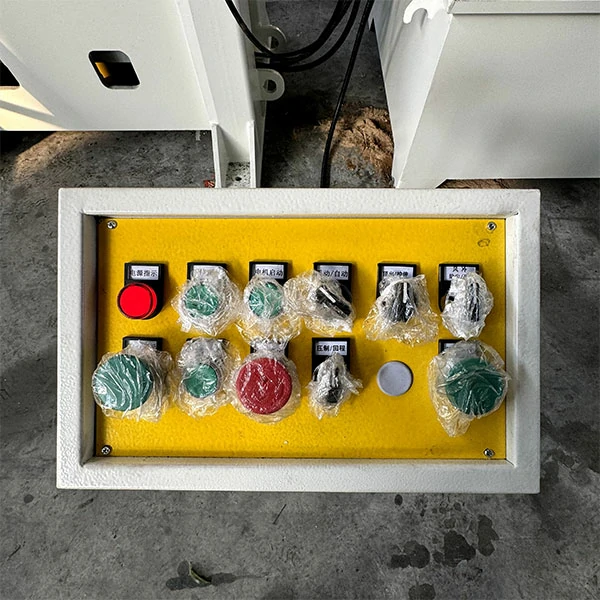 Hydraulic press operation console with control panel for 250 ton closed type press machine, user-friendly industrial control interface